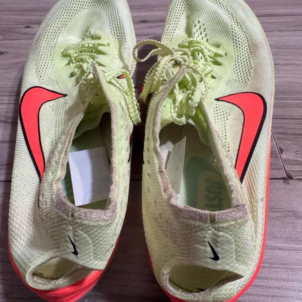 Nike Neon‎ Green Running Shoes